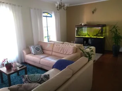Casa com 3 Quartos à venda, 218m² no Parque São Quirino, Campinas
