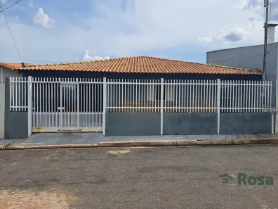Casa com 4 Quartos à venda, 149m² no Cristo Rei, Várzea Grande