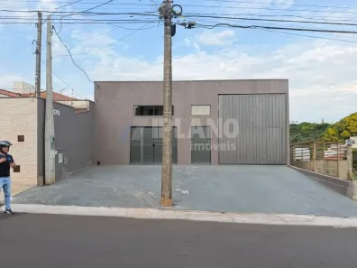 Galpão/Depósito/Armazém para alugar, 250m² no Jardim Brasil, São Carlos