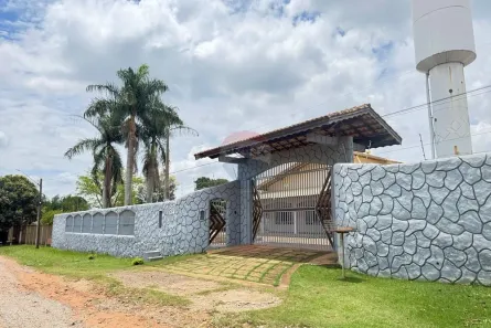 Fazenda/Sítio com 3 Quartos à venda, 309m² no Bosque dos Eucaliptos, Araçoiaba da Serra
