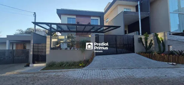 Casa de Condomínio com 3 Quartos à venda, 208m² no Catarcione, Nova Friburgo