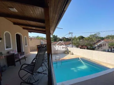 Casa com 4 Quartos à venda, 390m² no Maria Paula, Niterói
