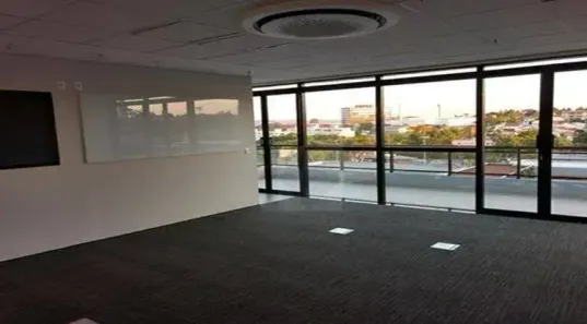 Sala Comercial à venda, 85m² no Vila Homero, Indaiatuba