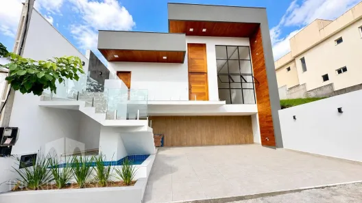 Casa com 3 Quartos para venda ou aluguel, 240m² no Imboassica, Macaé