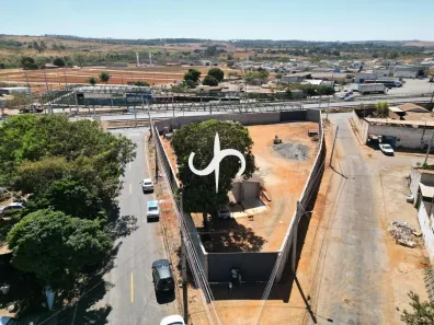 Lote/Terreno à venda, 2058m² no Vila Jayara, Anápolis