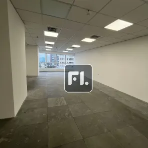 Sala Comercial para alugar, 70m² no Dezoito do Forte Empresarial/Alphaville., Barueri