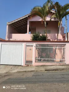Sobrado com 3 Quartos à venda, 192m² no Vila Santa Maria, Jundiaí