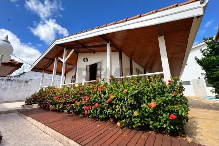 Casa com 5 Quartos para alugar, 266m² no Jardim Siriema, Sorocaba