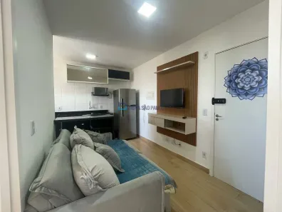 Apartamento com 2 Quartos à venda, 33m² no Jardim Itacolomi, São Paulo