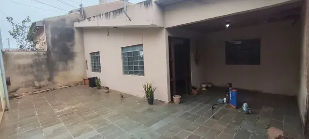 Casa com 2 Quartos à venda, 100m² no Jardim Petrópolis, Campo Grande