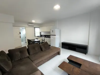 Apartamento com 1 Quarto para alugar, 50m² no Centro, Florianópolis
