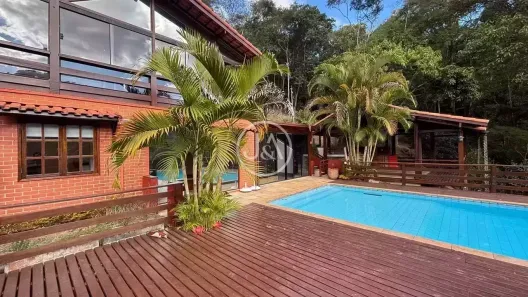 Casa com 4 Quartos à venda, 550m² no Itaipava, Petrópolis