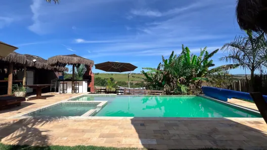Fazenda/Sítio com 3 Quartos à venda, 277m² no CERCADO, Araçoiaba da Serra