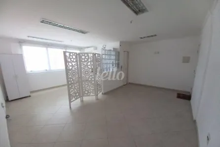 Sala Comercial para alugar, 30m² no Santana, São Paulo