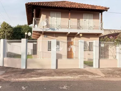 Casa com 6 Quartos à venda, 182m² no Jardim Tarumã, Londrina