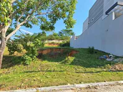 Lote/Terreno à venda, 316m² no Lagoa, Macaé