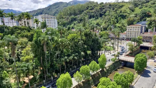 Apartamento com 3 Quartos à venda, 130m² no Centro, Petrópolis