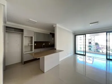 Apartamento com 3 Quartos para alugar, 139m² no Centro, Florianópolis