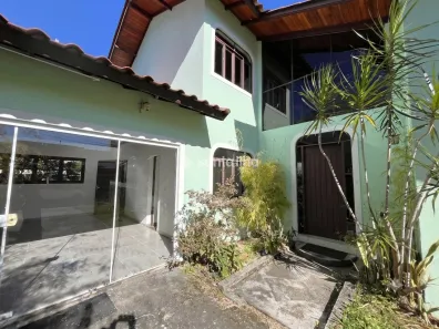 Casa com 4 Quartos para alugar, 120m² no Campeche, Florianópolis