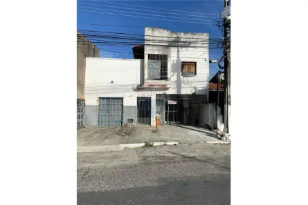 Casa com 7 Quartos à venda, 260m² no Getúlio Vargas, Aracaju