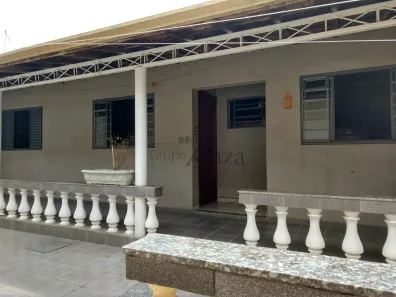Casa com 4 Quartos à venda, 280m² no Jardim Satélite, São José dos Campos
