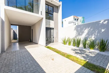 Sobrado com 3 Quartos à venda, 148m² no Santa Cândida, Curitiba