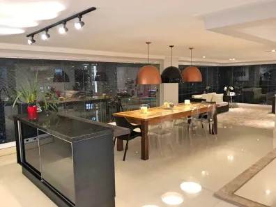 Apartamento com 3 Quartos à venda, 250m² no Vila Mariana, São Paulo