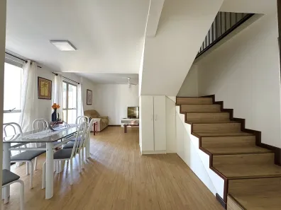 Apartamento com 4 Quartos para alugar, 183m² no Ponta Aguda, Blumenau