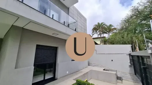 Casa com 3 Quartos à venda, 303m² no Jardim Londrina, São Paulo