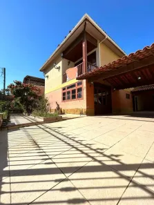 Casa com 5 Quartos à venda, 430m² no Centro, Macaé