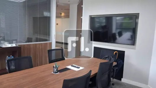 Sala Comercial para venda ou aluguel, 122m² no Itaim Bibi, São Paulo