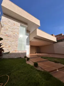 Casa com 3 Quartos à venda, 200m² no Setor Três Marias I, Goiânia