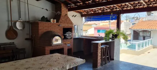 Sobrado com 4 Quartos à venda, 220m² no Mauá, São Caetano do Sul