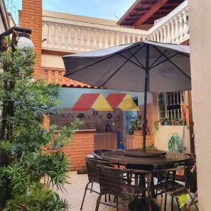 Sobrado com 4 Quartos à venda, 150m² no Benjamim de Castro, Rio Claro
