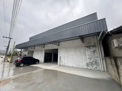 Galpão/Depósito/Armazém para alugar, 1131m² no Bateias, Gaspar