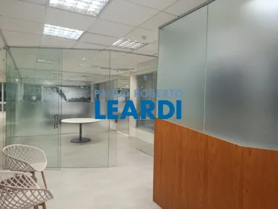 Sala Comercial para alugar, 230m² no Itaim Bibi, São Paulo