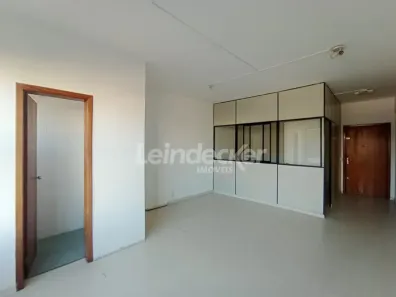 Sala Comercial para alugar, 40m² no Tristeza, Porto Alegre