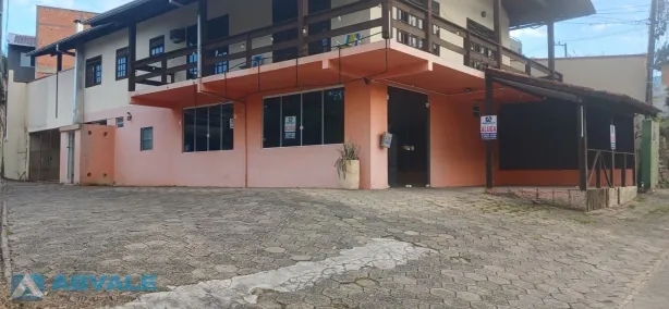 Ponto Comercial para alugar, 140m² no Água Verde, Blumenau