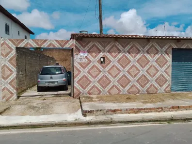 Casa com 2 Quartos à venda, 200m² no Santos Dumont, Maceió