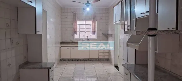Casa com 3 Quartos à venda, 211m² no Vila Bressani, Paulínia
