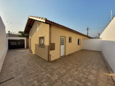 Casa com 2 Quartos à venda, 50m² no Belas Artes, Itanhaém