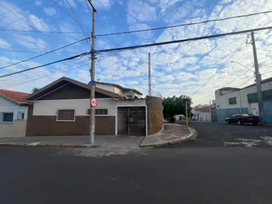 Casa com 2 Quartos à venda, 90m² no Vila Camargo, Bauru