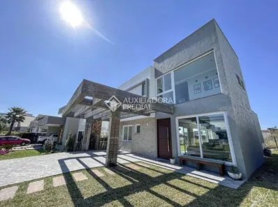 Sobrado com 3 Quartos à venda, 175m² no Farroupilha, Osório