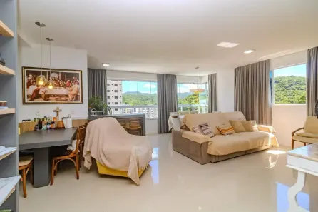 Apartamento com 2 Quartos à venda, 100m² no Pioneiros, Balneário Camboriú
