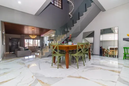 Casa com 6 Quartos à venda, 297m² no Chácara das Pedras, Porto Alegre