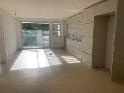 Apartamento com 2 Quartos para alugar, 80m² no João Paulo, Florianópolis