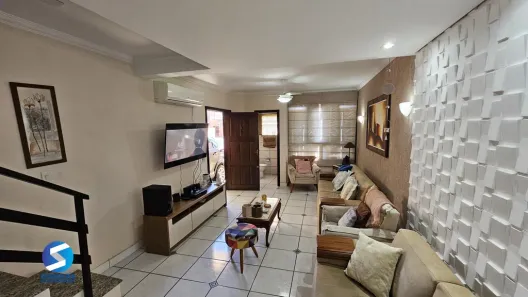 Casa com 4 Quartos à venda, 167m² no Santo Antônio, Porto Alegre
