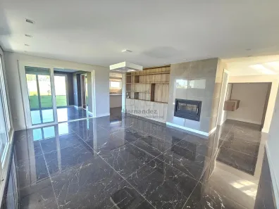 Casa com 3 Quartos à venda, 256m² no São Gonçalo, Pelotas