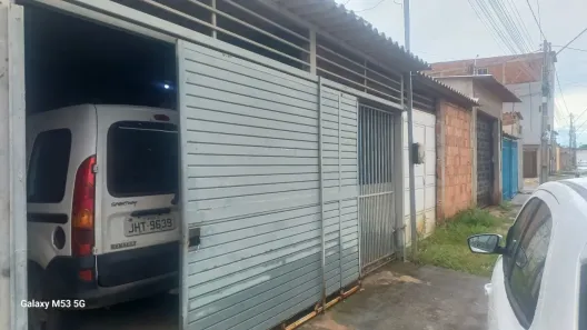 Casa com 2 Quartos à venda, 200m² no Setor Habitacional Sol Nascente, Brasília