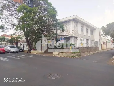 Ponto Comercial para alugar, 400m² no Centro, Uberlândia